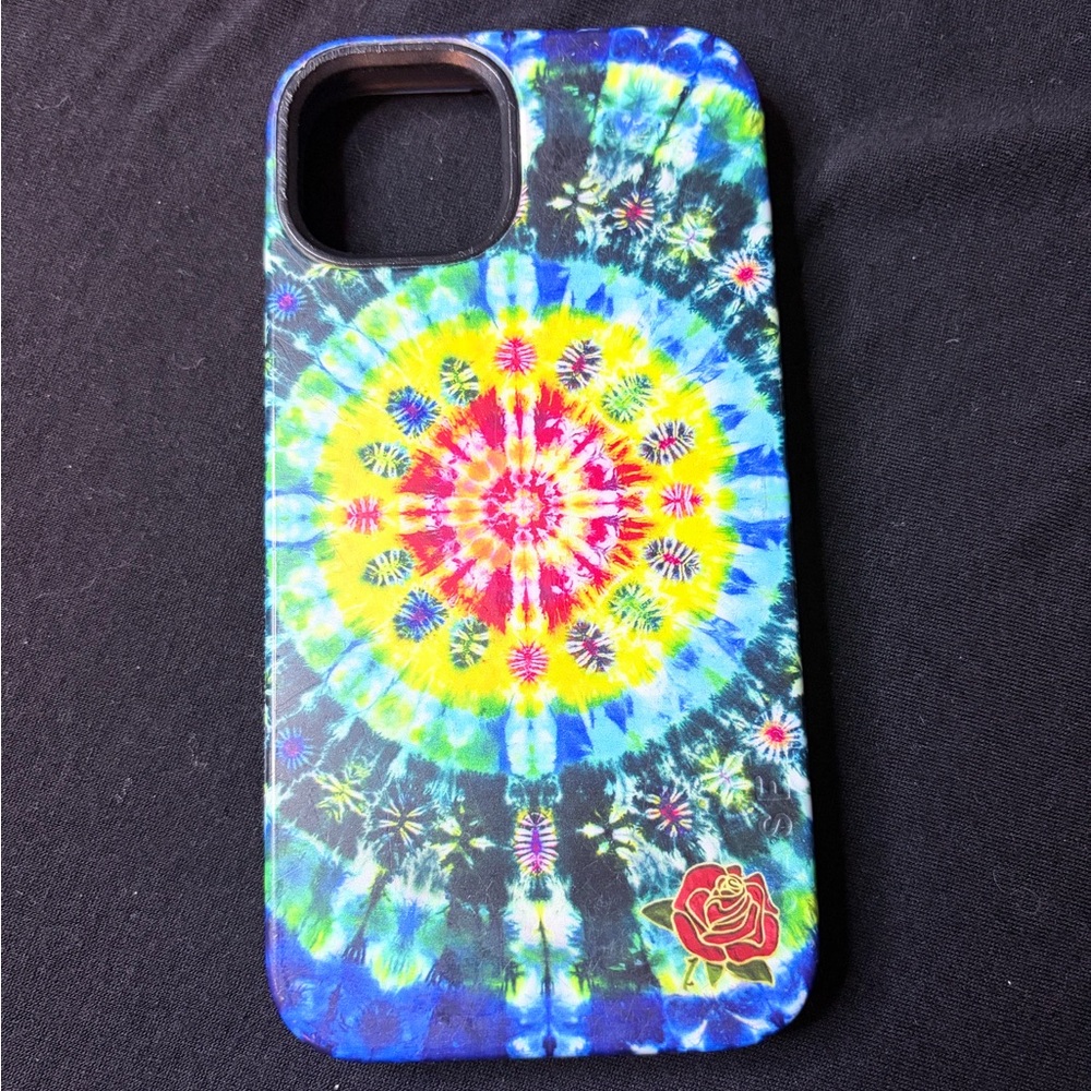 Casely Tie-Dye IPhone 13 MagSafe Case with Rose design